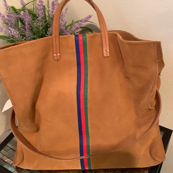- Clare V. Simple Stripe Suede Tote
CLARE V. - Picture 14 of 17